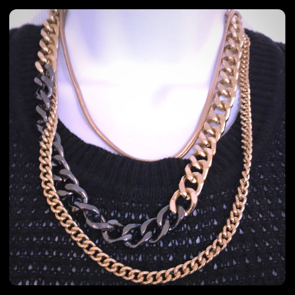 Necklace - Picture 1 of 2